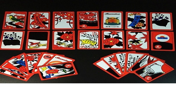 Bài Hoa Hanafuda ra đời vào những năm thế kỉ thứ 19 tại Nhật Bản, với hình thức hết sức đặc biệt: một loại bài "không có số",  không thể tính điểm trong mỗi cuộc chơi. Mỗi lá bài ứng với một loại hoa tượng trưng cho mỗi mùa, gọi là hanafuda. Lá bài đặc biệt nằm “ hợp pháp hóa” và né tránh đạo luật nghiêm ngặt của Nhật Bản thời bấy giờ về việc cấm đoán các trò chơi bài bạc. Hãy đến W88 thông tin sản phẩm để biết thêm thông tin nhé .