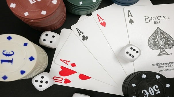 Trải nghiệm Poker đà nẵng được cấp phép sẽ giúp mọi người có được những khoảnh giải trí dễ chịu và an toàn nhất. Bên cạnh đó, Poker vốn là thể loại game bài cá cược nên khi chơi tại các tụ điểm Poker chuyên nghiệp, anh em sẽ không phải gặp rủi ro nào liên quan tới lừa đảo, tránh tổn thất. Cho nên, mọi người có thể yên tâm chọn lựa hình thức giải trí tại các địa điểm có sự kiểm soát của chính quyền để giành về nhiều phần thưởng. Hãy đến W88 thông tin sản phẩm để biết thêm thông tin nhé .