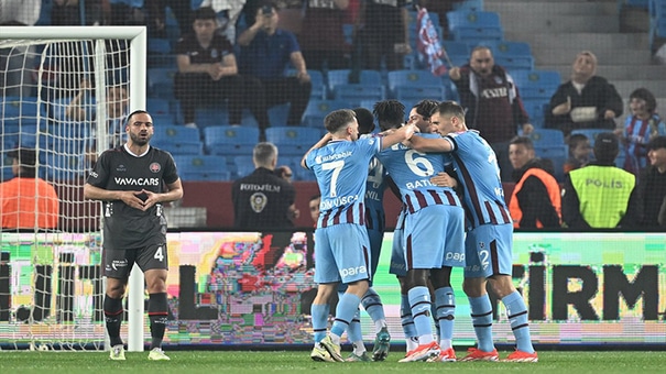 Nhận định Fatih Karagumruk vs Trabzonspor 0h30 ngày 9/5 (Cúp QG Thổ Nhĩ Kỳ 2023/24). Hãy đến W88 soi kèo bóng đá để biết thêm thông tin.